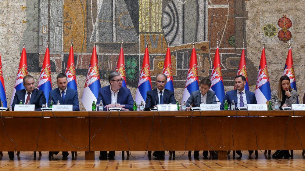 Država prebacila 20 milijardi dinara u budžetsku rezervu kao hitnu meru za nabavku goriva? 6