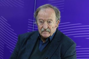 Diklić: Vučić priprema teren da pokuša da bude premijer 15