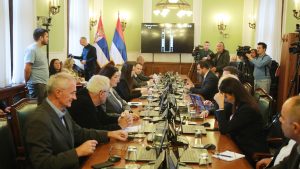 Četiri člana REM-a najavila ostavke ukoliko se do petka ne ponovi glasanje za članove iz reda nacionalnih manjina 1