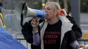 Dijana Hrka ili studenti - ko je autoritet građanima na protestima? 16
