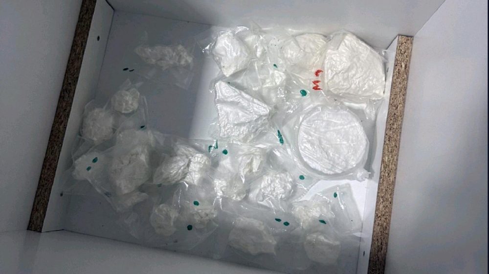 Policija u Novom Sadu zaplenila oko 1,9 kilograma droge, uhapšene dve osobe 10