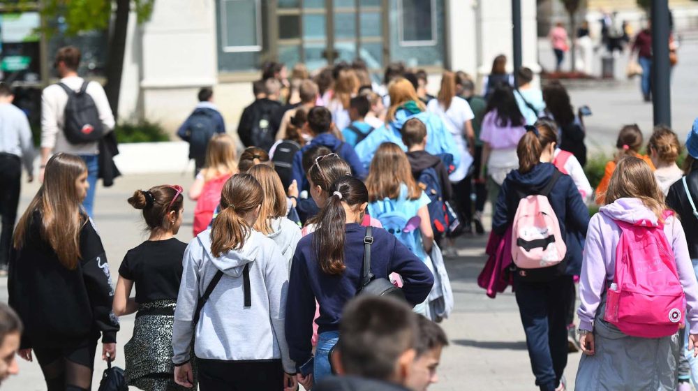 Posle upisa - nova pravila: Budući gimnazijalci moraće ponovo da biraju izborni predmet 13