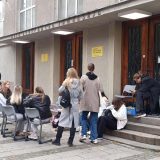 Edu forum o situaciji u Petoj beogradskoj gimnaziji: Pretnje ministra prosvete o gubitku školske godine nemaju uporište u zakonu 8