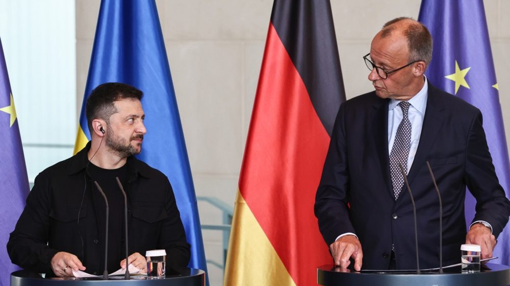 Merc želi manje ukrajinskih izbeglica – šta radi Zelenski? 11