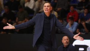 Košarkaš Olimpijakosa Frenk Nilikina propustiće predstojeću utakmicu Evrolige protiv Crvene zvezde zbog povrede butine, saopštio je grčki klub.