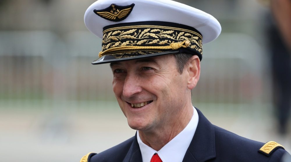 Ko je Fabien Mandon, francuski general koji upozorava da se treba pripremiti na rat sa Rusijom? 8