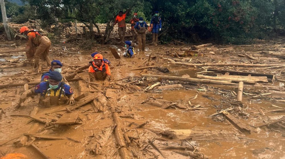 Katastrofalne posledice poplava i klizišta u Jugoistočnoj Aziji: Broj stradalih premašio 600 1