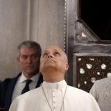 Papa Lav XIV posetio Plavu džamiju u Istanbulu 3