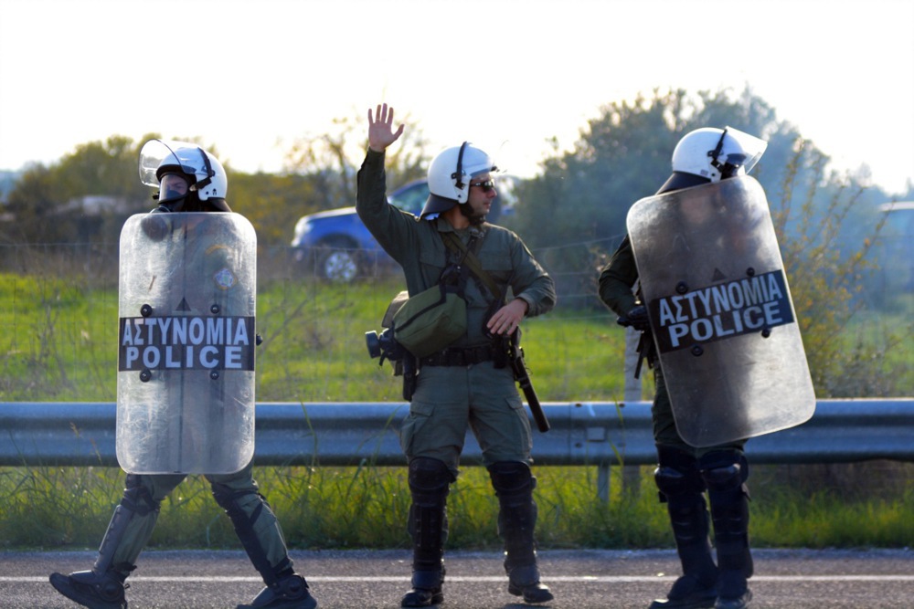 Sukobi policije i poljoprivrednika u Grčkoj (FOTO) 4