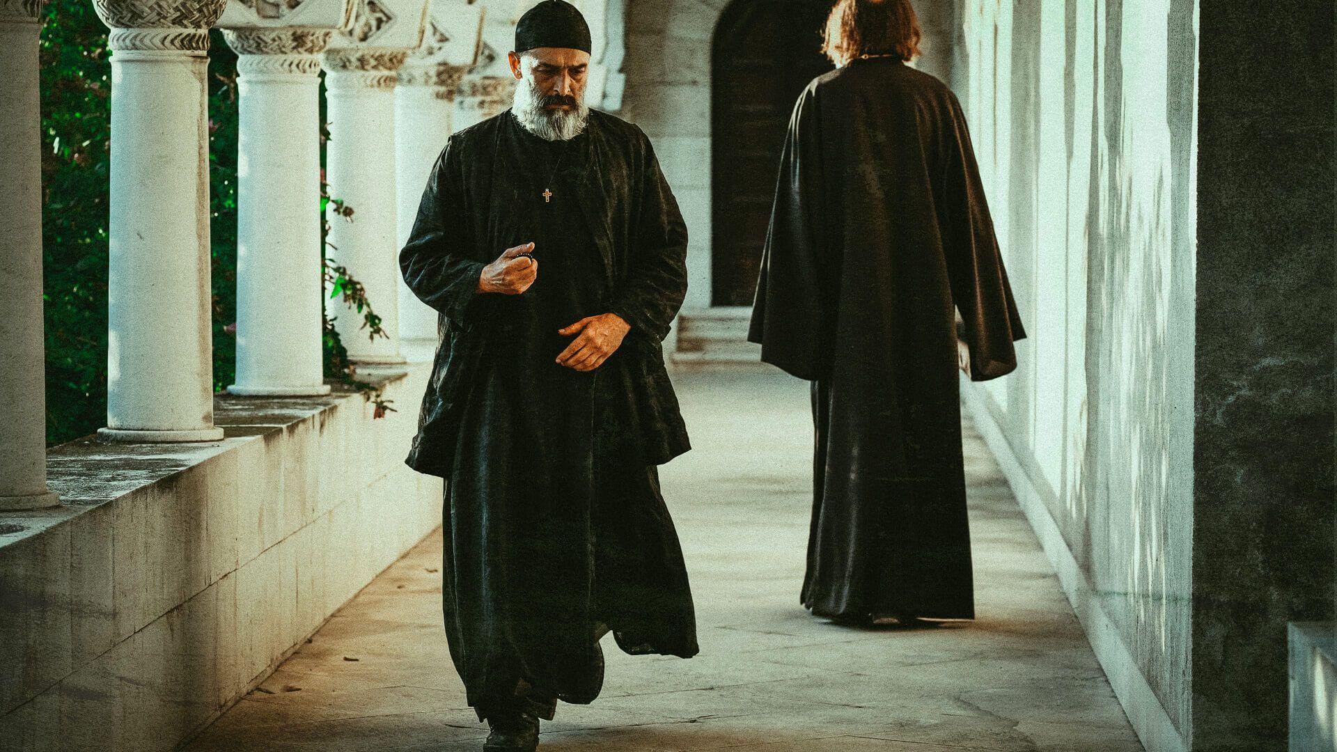 Katabaza: Moj komplikovani odnos sa serijom Crna svadba 1 Toni Mihajlovski kao monah Tihon, Crna svadba