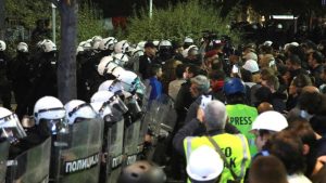 Šovinističke parole u Srbiji: Albance vređaju i pristalice i protivnici vlasti 1