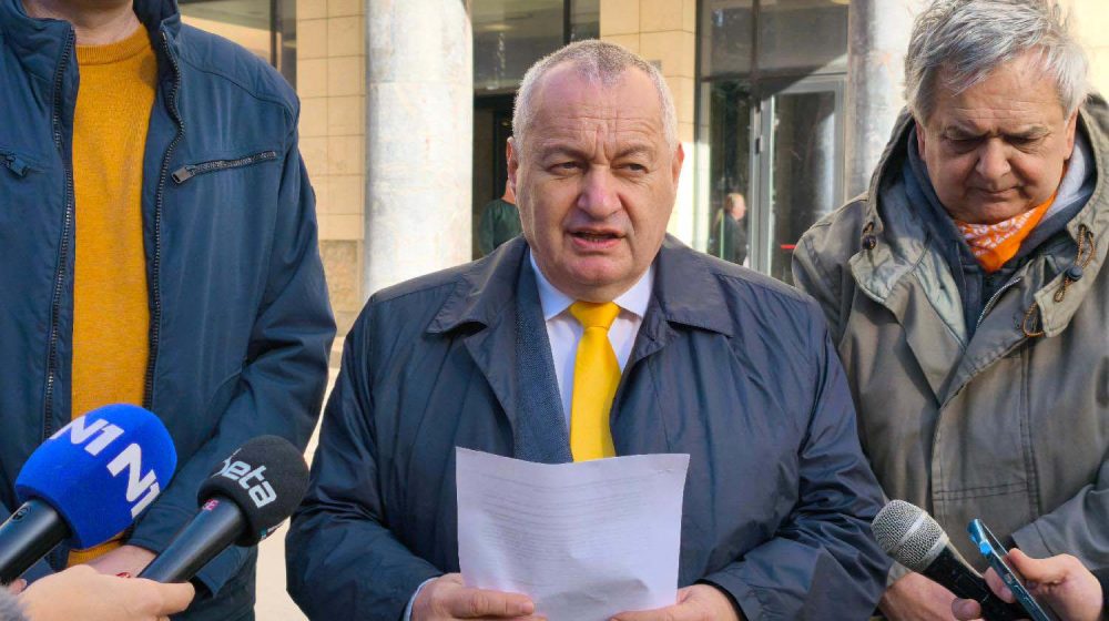 Milivojević (DS): Najava izbora za maj ili decembar - spin, Vučić ne spekuliše o izbornom kalendaru 10