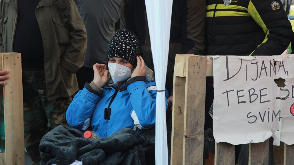 Dijana Hrka 12. dan štrajkuje glađu, nakon što je sinoć primila infuziju 12