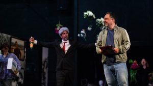 Predstava Ateljea 212 „Moje pozorište”, autorski projekat Borisa Liješevića osvojila je tri nagrade na upravo završenom 30. Jugoslovenskom pozorišnom festival u Užicu.