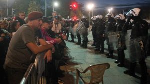 "Govorimo o kukavicama": Ruski mediji o sinoćnjim dešavanjima u Beogradu 2