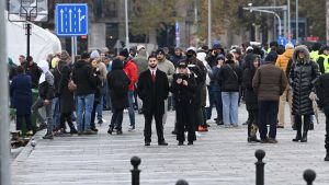 Poslanica o dolasku na posao u Skupštini: O tužna li si, moja Srbijo (VIDEO) 1