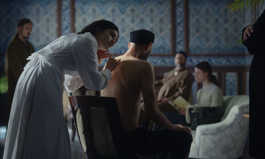 „Otapanje vladara" Ivana Salatića ’: Film koji potkopava ustaljene istorijske narative 2