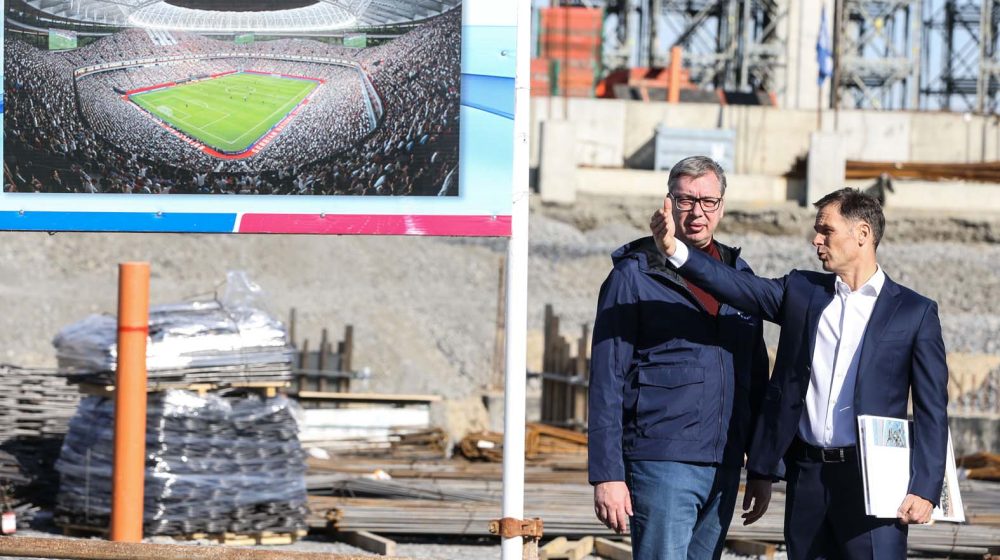 Vučić i zabranjene kečige 7