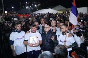 SRCE: Nadežni da obustave glasnu muziku ispred Skupštine Srbije, to je oblik sadističke torture 2