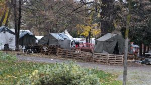 SRCE traži od Šapića da ukloni šatore 3 SRCE traži od Šapića da ukloni šatore 3