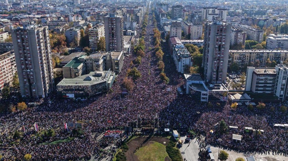 Njegovo Preplašenstvo se uplašilo jedne žene: Dnevnik novinara Danasa Uglješe Bokića 1
