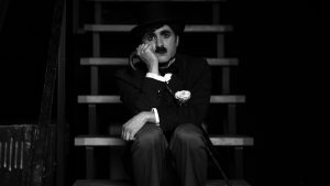 Beogradsko dramsko pozorište i ove godine nastavlja svoju lepu tradiciju novogodišnjeg darivanja: sve predstave sa repertoara do kraja 2025. godine dostupne su po ceni od 500 dinara.