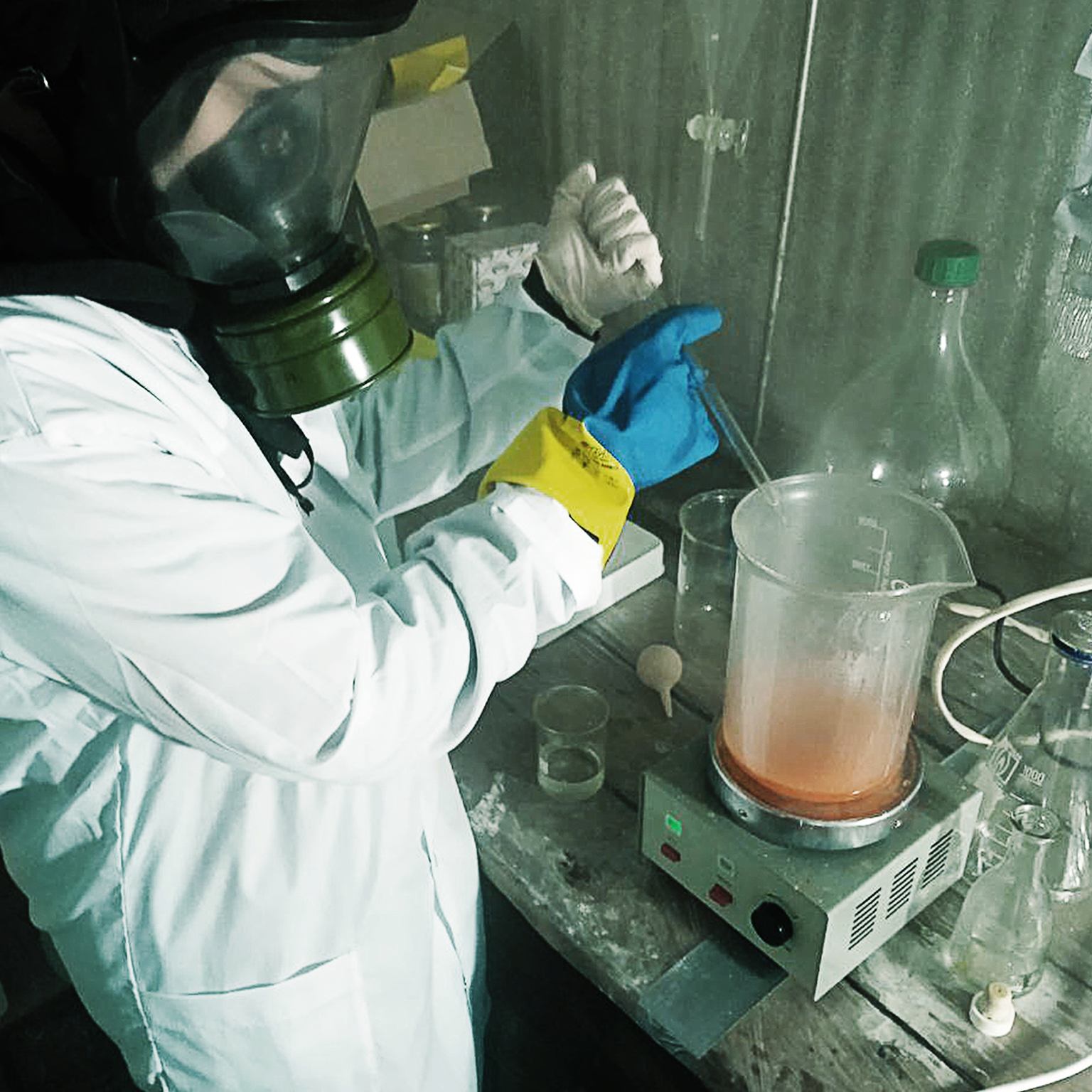 Maksim u njegovoj laboratoriji