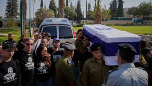 Izraelske vlasti identifikovale telo izraelskog vojnika koje je danas vraćeno 18