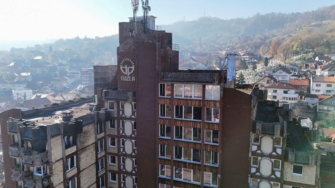 Tragedija u Tuzli: 11 mrtvih u požaru u Domu penzionera, ostavka direktora 4 tuzla, požar u tuzli, požar u domu za penzionere u tuzli