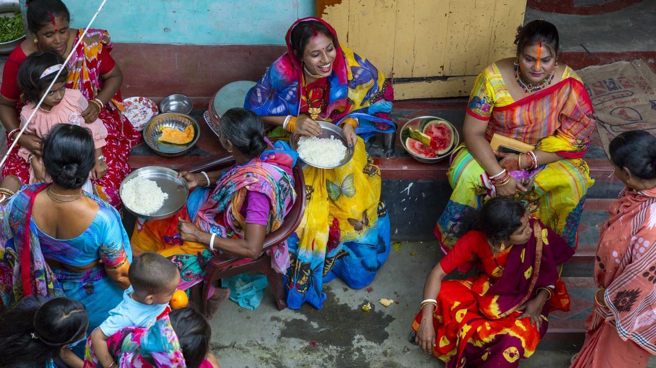 Pirinač je glavna hrana za četiri milijarde ljudi širom sveta, jede se svakodnevno, kao i tokom velikih festivala.