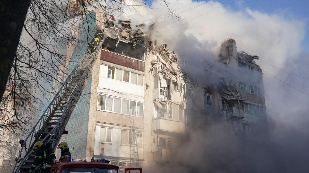 Nemilosrdni ruski napad na zapad Ukrajine: Najmanje 16 mrtvih, desetine ranjenih 8