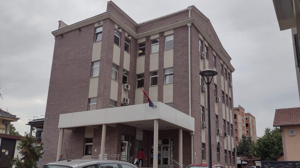 Noćna dežurstva lekara kragujevačkog Doma zdravlja u Ambulanti broj 4 8