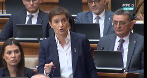 Brnabić u Skupštini: Vlada Balać je najbolji student ove države 1 Brnabić u Skupštini: Vlada Balać je najbolji student ove države 1