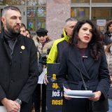 Skupštini Beograda predata peticija protiv gašenja državne apoteke uz zahtev za brzu reakciju 6