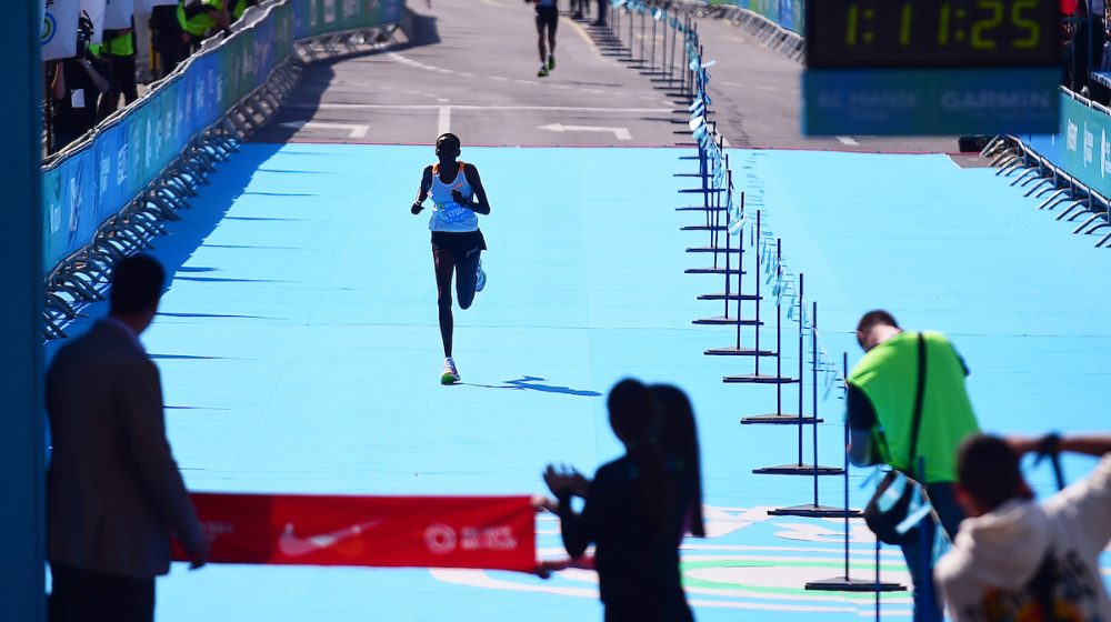 Polumaraton ilustracija