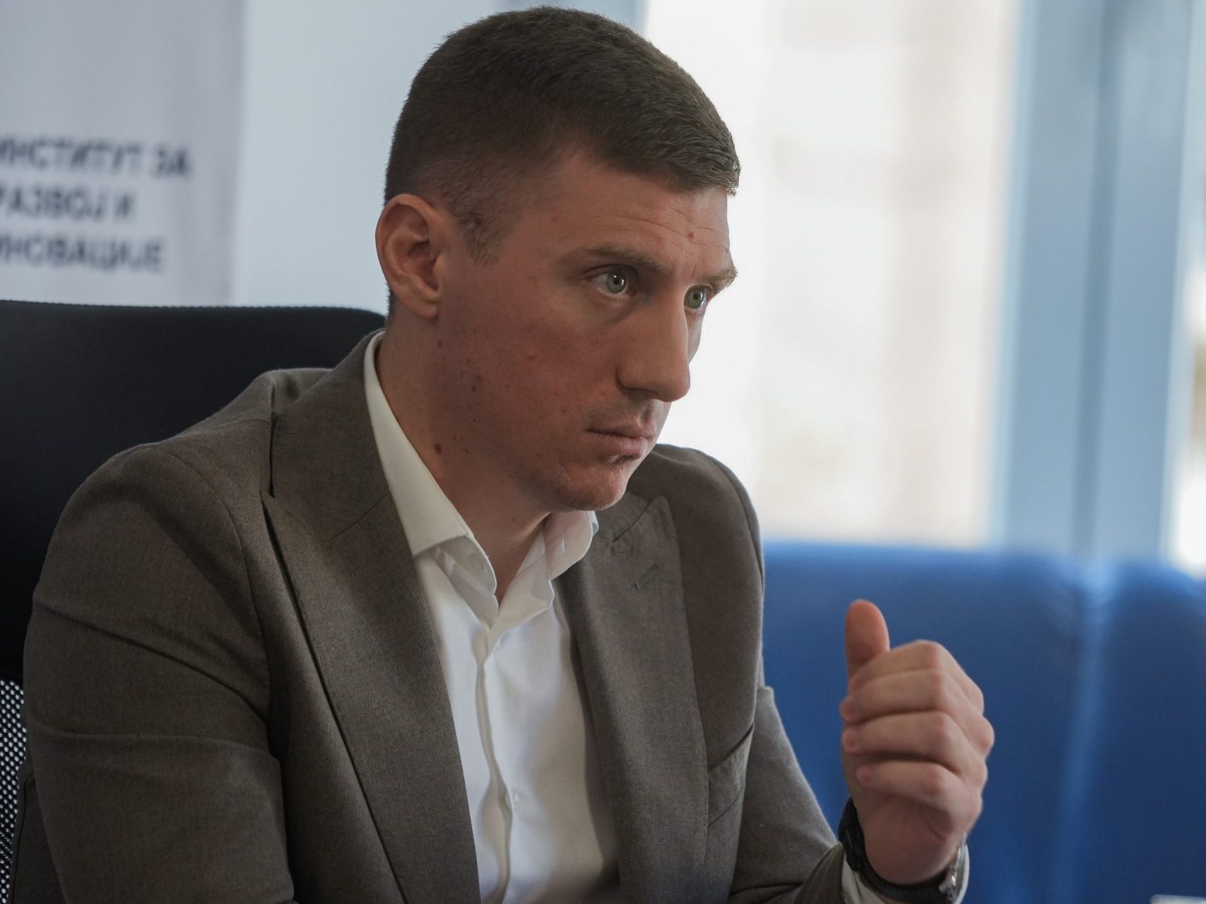 Zašto političari privlače strane investicije, a plaše se domaćih privrednika? 4