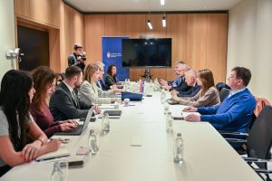 Đedović Handanović o NIS-u: Građani neće osetiti sankcije, čekamo odgovor SAD u narednih 48 sati 4