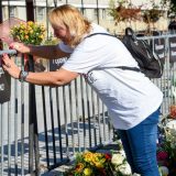 Pokažimo da nije sama, ova borba nije samo njena: Podrška Dijani Hrki na Đačkom trgu u Kragujevcu 15