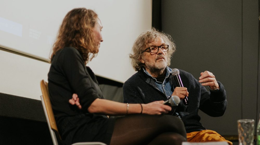 Emir Kusturica je u punoj sali DKC-a pričao o filmu: „Svaki film sam tri–četiri puta bacao, nisam više hteo da radim, a ‘Oca’ sam u dva navrata otpisivao" 1