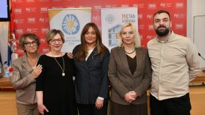 „Život drugih ide dalje, a ti ostaješ sa multipla sklerozom u kući, svakog dana“: Kako porodica Milenović svakodnevno uči da živi i voli uz ovu bolest 4