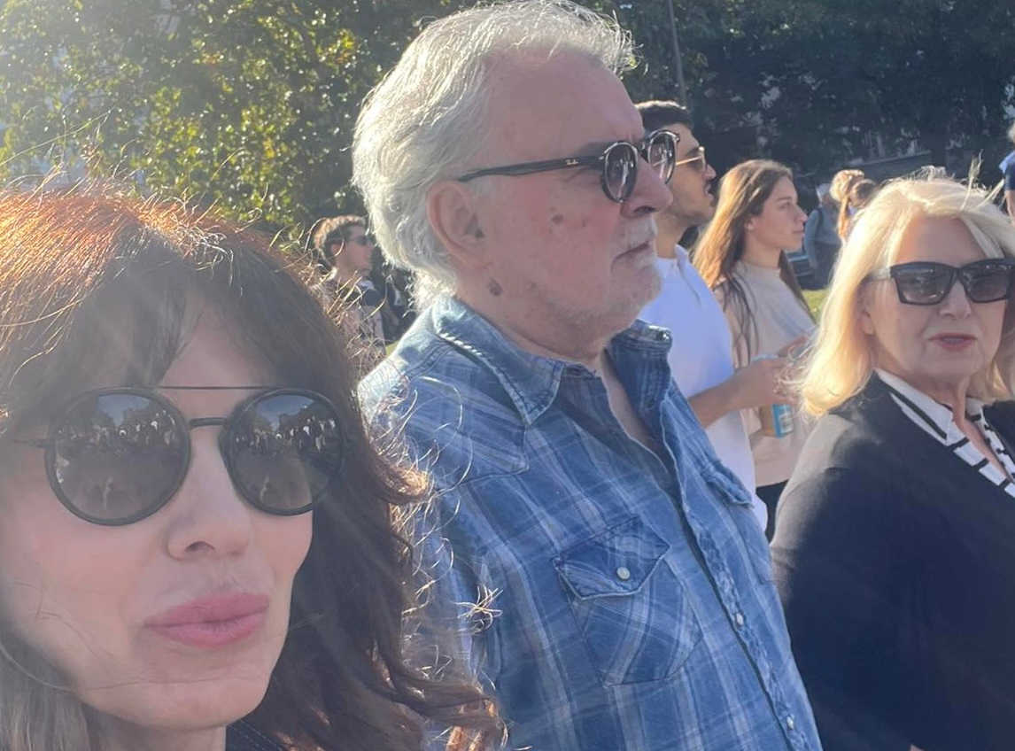 Lena Bogdanović: Veličanstveno dostojanstven u svom bolu, Novi Sad ima snagu protiv koje se zlo najteže bori - zajedništvo, ljubav i solidarnost 2