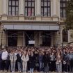 Svi na ulice: Maturanti Prve kragujevačke gimnazije pozivaju na večerašnji protest na Đačkom trgu 9