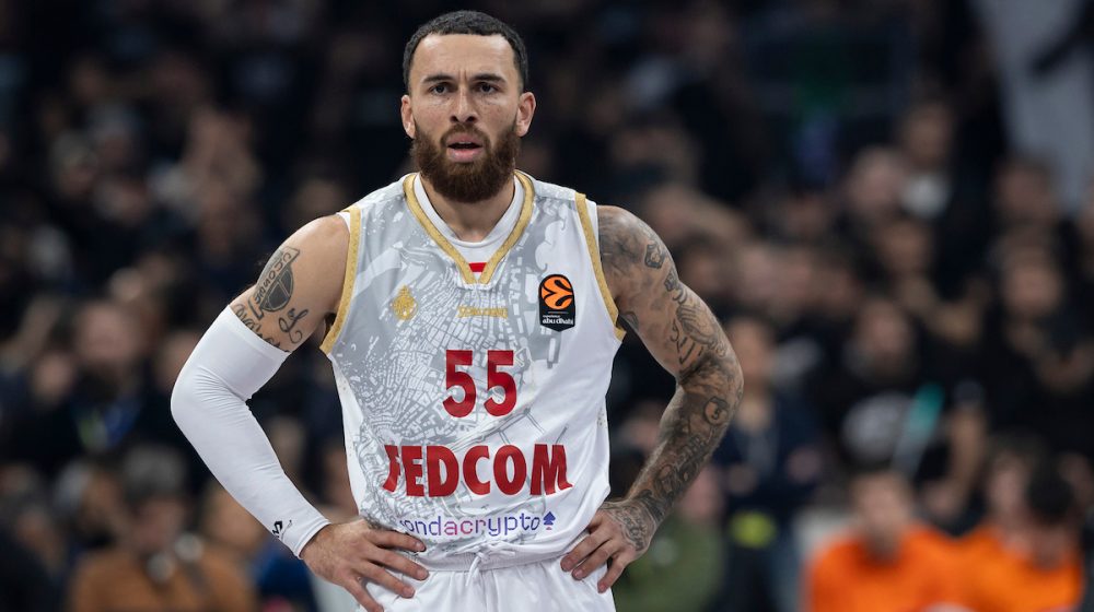 Majk Džejms, Monako