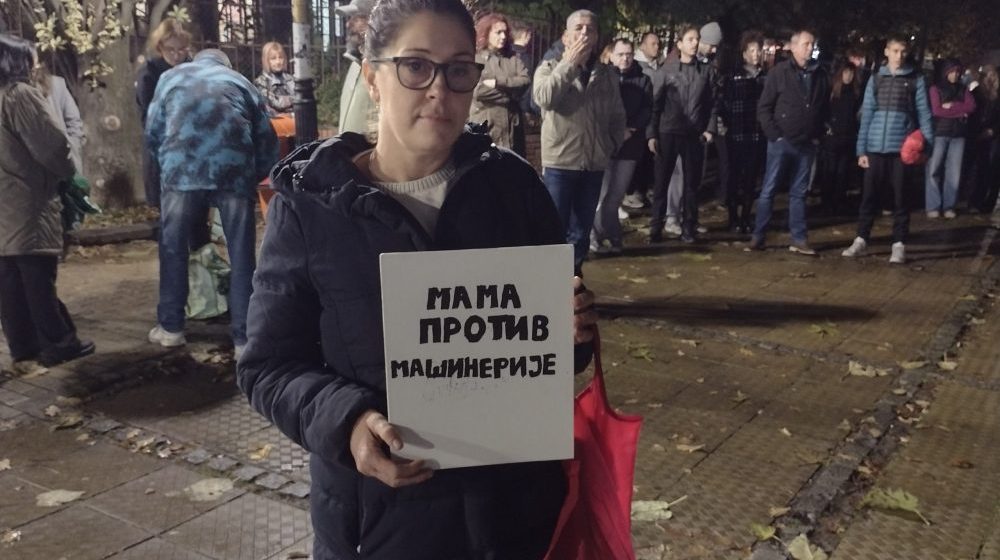 Ne stajemo: Zborovi građana Kragujevca pozivaju na skup podrške Dijani Hrki 1