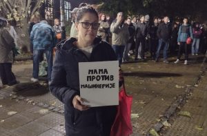 Ne stajemo: Zborovi građana Kragujevca pozivaju na skup podrške Dijani Hrki 2