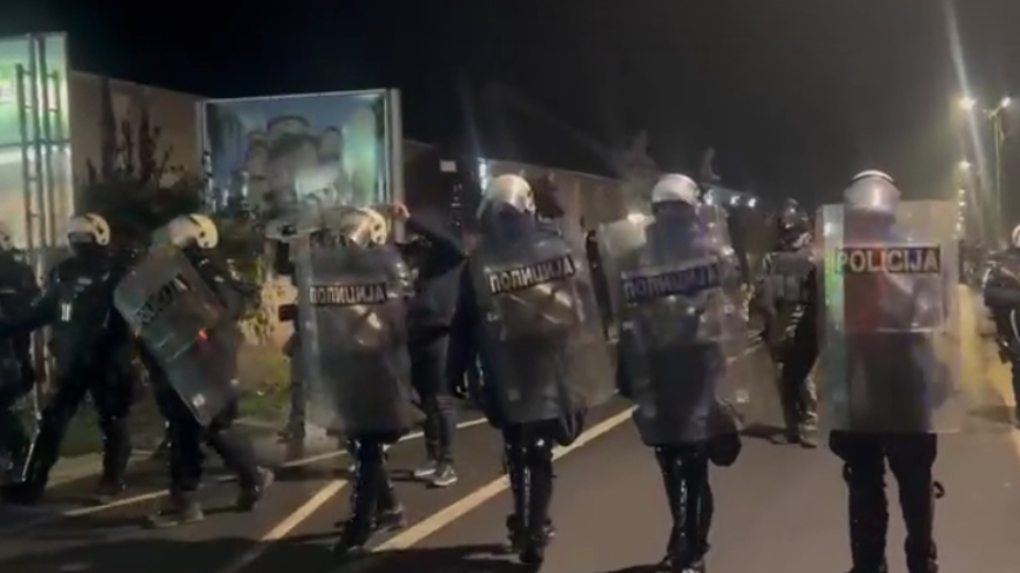 "Ne pamtim ovakav sunovrat službe": Izborni dan obeležen (ne)postupanjem policije 1