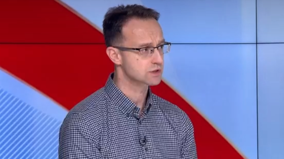 Predrag Petrović o Vučiću kao "vrhovnom komandantu": Cilj je da se pokaže vojnicima da nema vrdanja 1