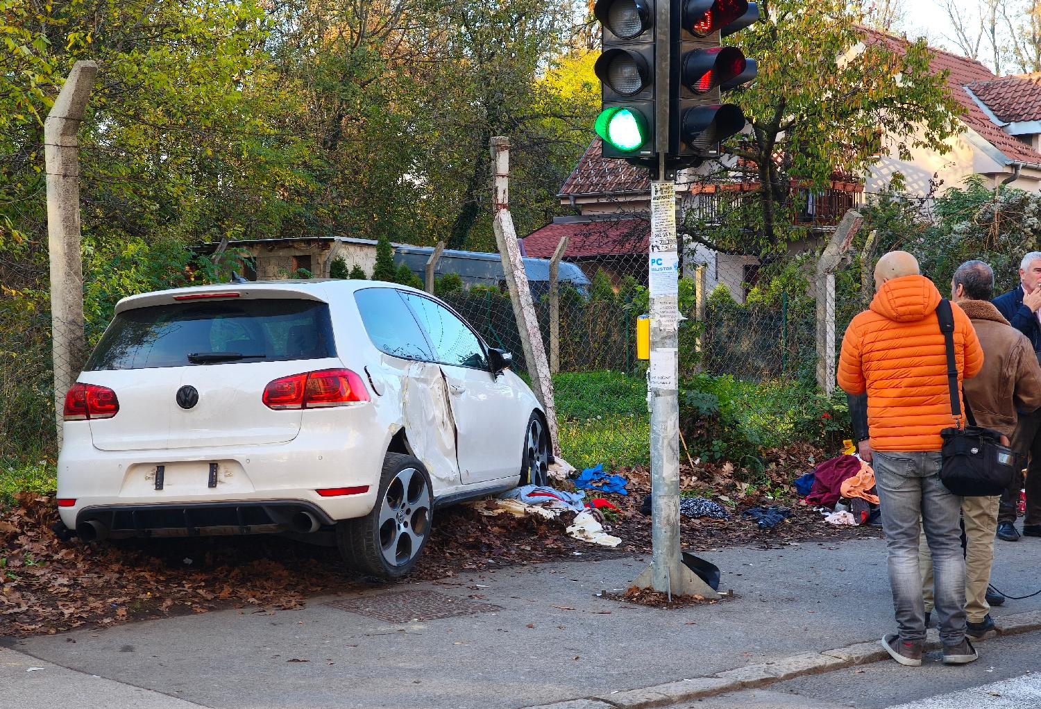 Na Banjici oborene dve žene na trotoaru, prevezene u Urgentni centar 2