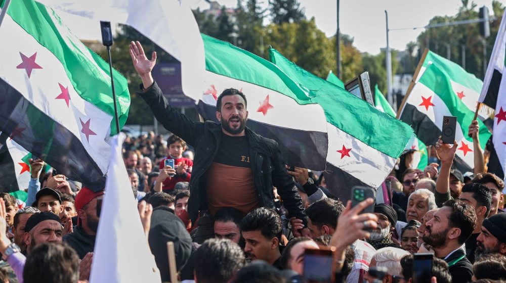 Sirijci na ulicama proslavili godišnjicu početka bitke koja je dovela do svrgavanja Asada 1