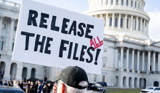 Slučaj seksualnog prestupnika Džefrija Epstina: Kongres glasao za objavljivanje svih dokumenata 8